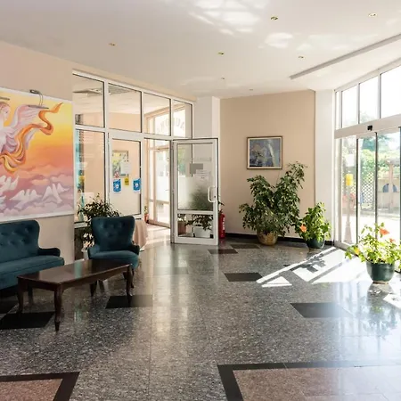 Aurora Hotel Saints Constantine and Helena