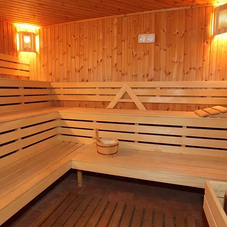 Aurora Hotel Saints Constantine and Helena