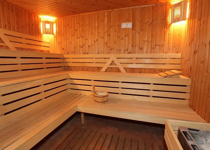 Aurora Hotel Saints Constantine and Helena