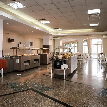 Aurora Otel 3*