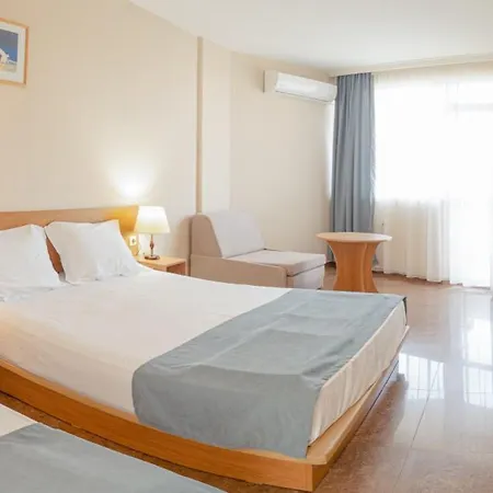 Aurora Hotel Saints Constantine and Helena