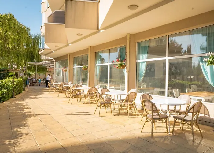 Aurora セインツ・コンスタンティン＆ヘレナ