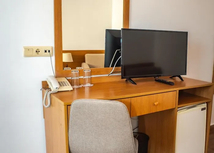 ホテル Aurora セインツ・コンスタンティン＆ヘレナ